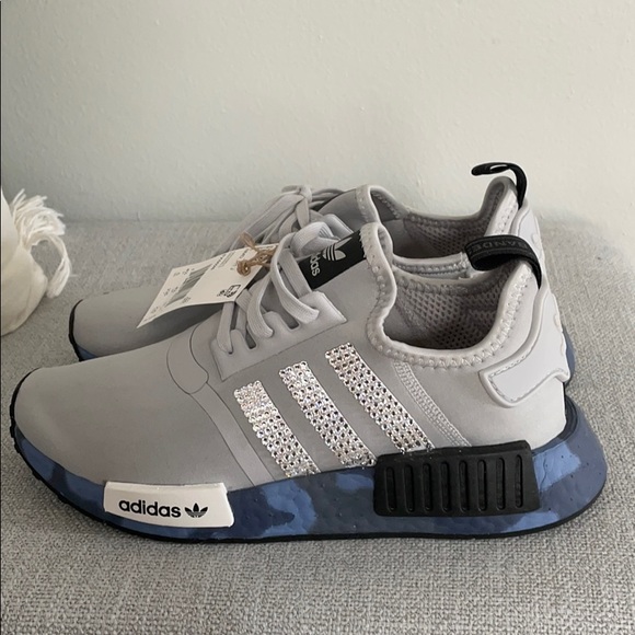 adidas gazelle silver green womens USA Camo Adidas NMD R1 Casual main image 0